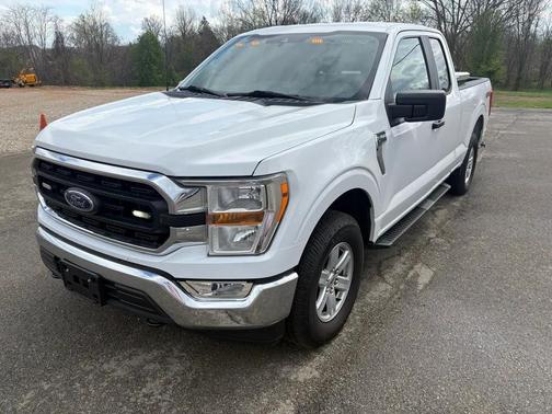 White 2021 Ford F-150 XLT