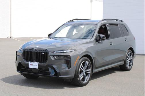 Dravit Gray 2025 BMW X7 M60i