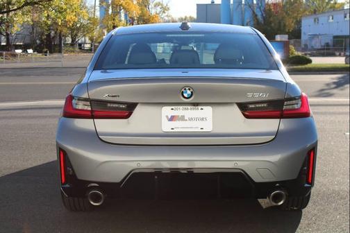 2023 BMW 330 xDrive