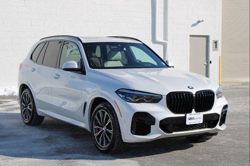 2023 BMW X5 M50i