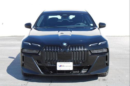 2023 BMW 760 i xDrive