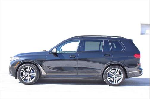 2022 BMW X7 M50i