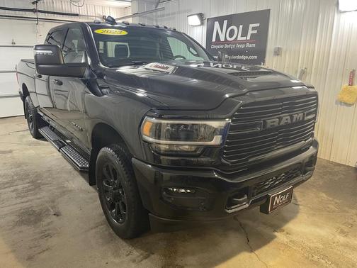 2023 RAM 2500 Laramie Crew Cab 4x4 6'4' Box