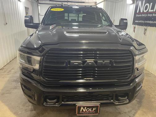 2023 RAM 2500 Laramie Crew Cab 4x4 6'4' Box