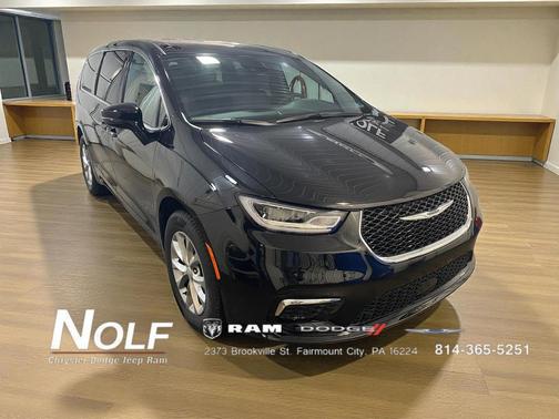 2026 Chrysler Pacifica L