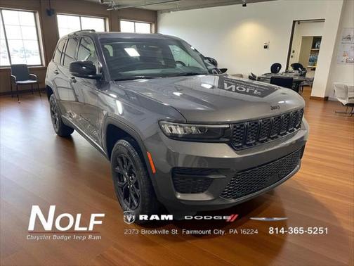 2025 Jeep Grand Cherokee Altitude