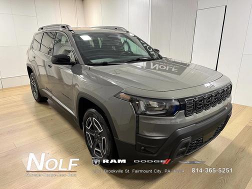 2026 Jeep Cherokee Laredo 4x4