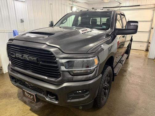 Granite Crystal Metallic Clearcoat 2024 RAM 2500 Laramie Crew Cab 4x4 6'4' Box