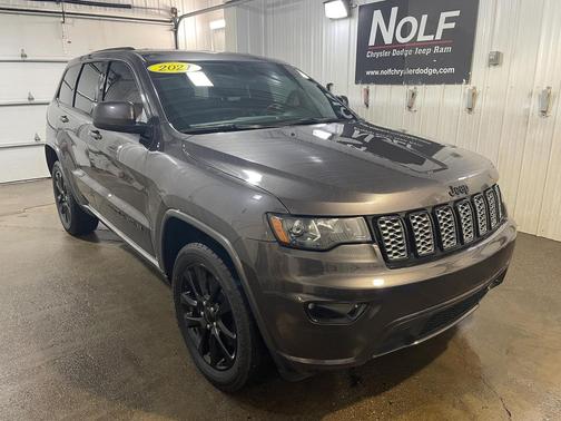 2021 Jeep Grand Cherokee Laredo