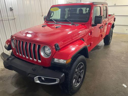 2023 Jeep Gladiator Overland