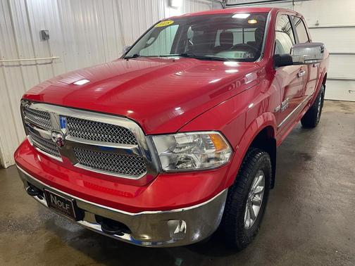 2018 RAM 1500 ST