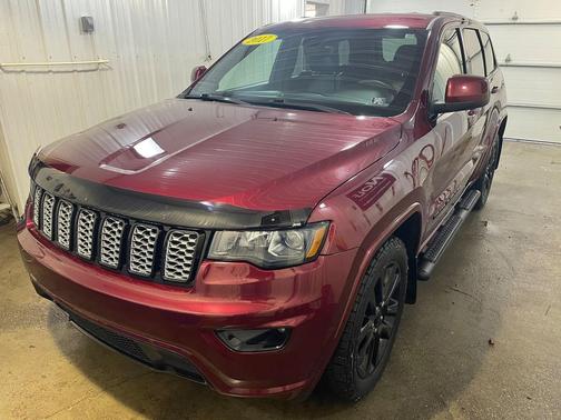 2017 Jeep Grand Cherokee Altitude