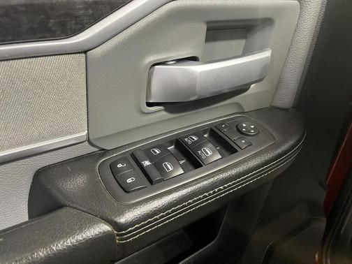 2021 RAM 2500 Big Horn Crew Cab 4x4 8' Box