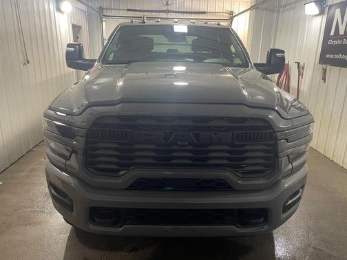 2026 RAM 2500 Big Horn Crew Cab 4x4 6'4' Box