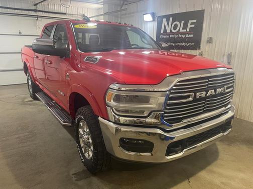 2019 RAM 2500 Laramie Crew Cab 4x4 6'4' Box