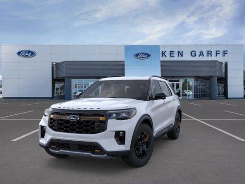 Space White Metallic 2026 Ford Explorer Tremor