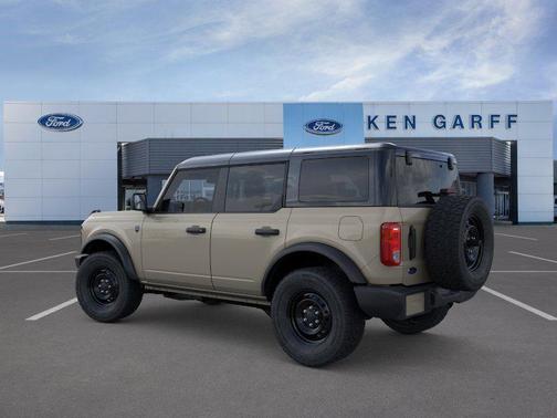 Desert Sand 2026 Ford Bronco Big Bend