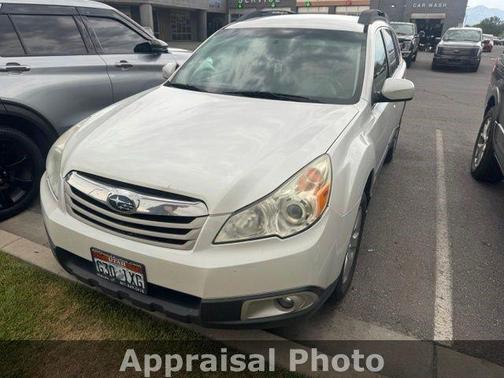 Satin White Pearl 2011 Subaru Outback 2.5 i Premium