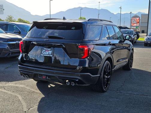 Black Metallic 2020 Ford Explorer ST
