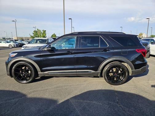 Black Metallic 2020 Ford Explorer ST