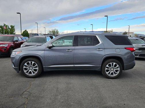 Satin Steel Metallic 2020 Chevrolet Traverse Premier