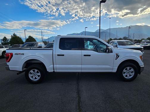 Oxford White 2021 Ford F-150 XLT