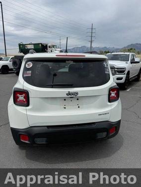 Alpine White 2017 Jeep Renegade Sport