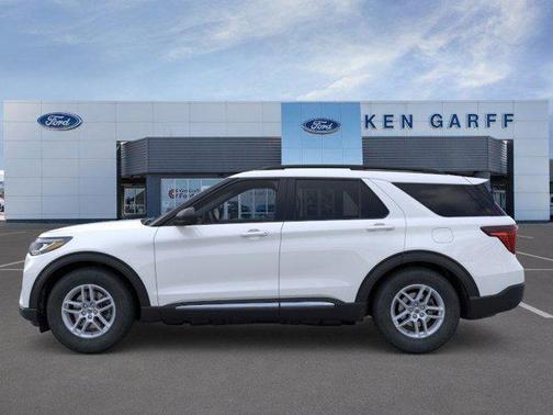 Oxford White 2025 Ford Explorer Active