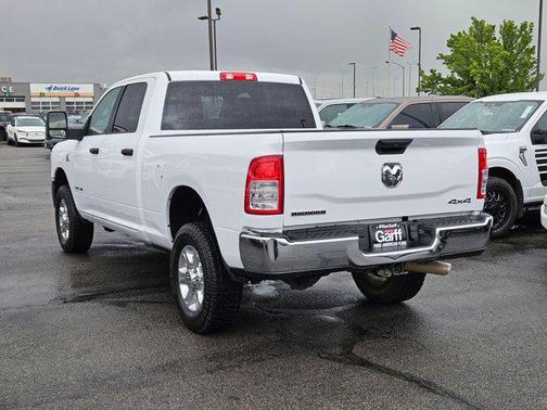 Bright White Clearcoat 2023 RAM 2500 Big Horn Crew Cab 4x4 6'4' Box