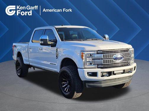 White Platinum Clearcoat Metallic 2019 Ford F-250 Platinum