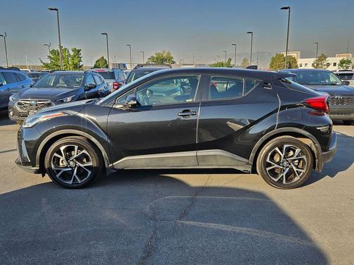Black Sand Pearl 2020 Toyota C-HR XLE