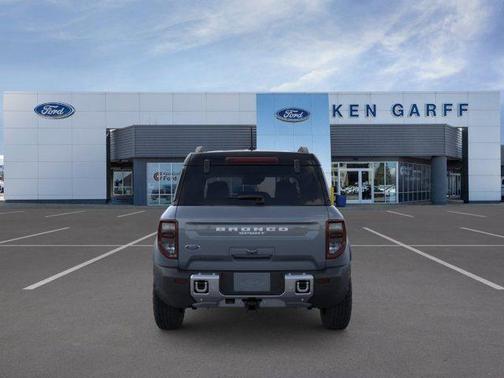 Azure Gray Metallic Tri-Coat 2026 Ford Bronco Sport Badlands