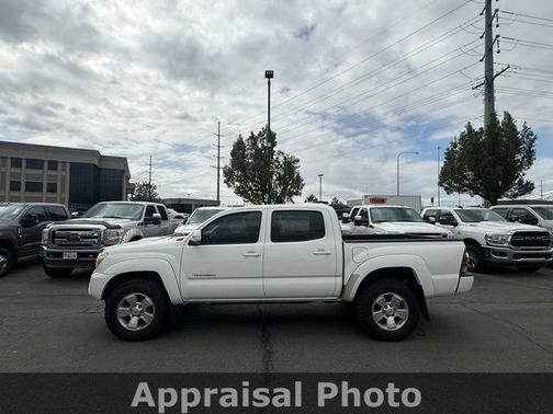 Super White 2013 Toyota Tacoma PreRunner