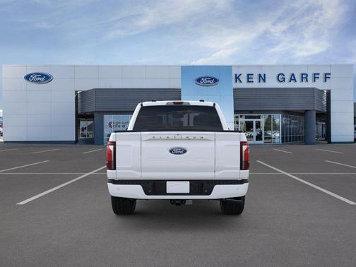 Star White Metallic Tri-Coat 2026 Ford F-150 Platinum
