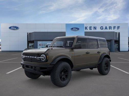 Gray 2026 Ford Bronco Badlands