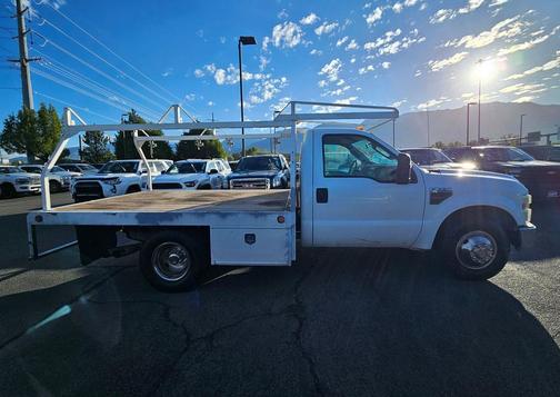 Oxford White Clearcoat 2008 Ford F-350 XL