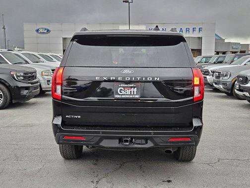 Black Metallic 2025 Ford Expedition Active