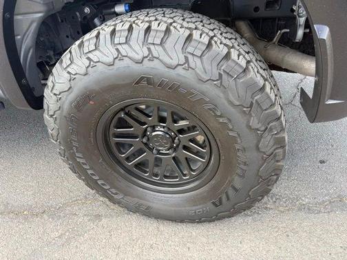Carbonized Gray Metallic 2024 Ford F-150 Raptor
