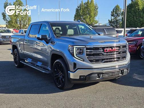 Sterling Metallic 2024 GMC Sierra 1500 SLT