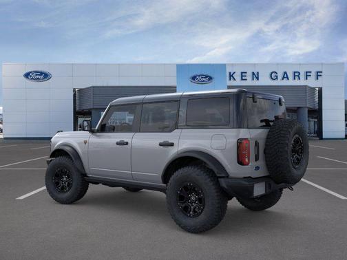 Avalanche 2026 Ford Bronco Badlands