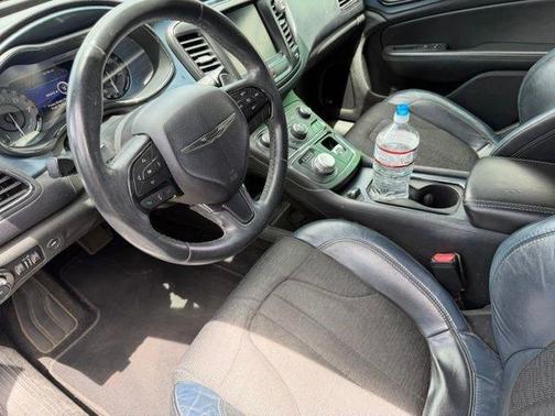 Bright White Clearcoat 2015 Chrysler 200 S