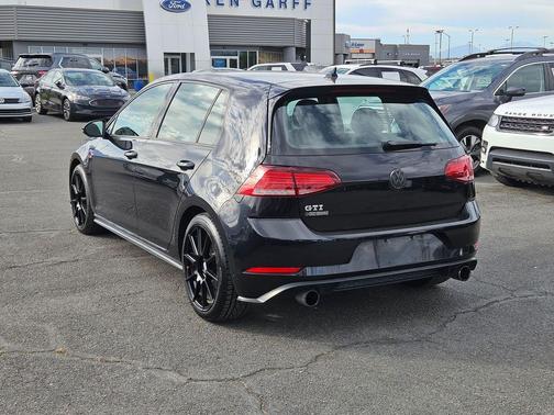 Pearl Metallic 2018 Volkswagen Golf GTI 2.0T S 4-Door
