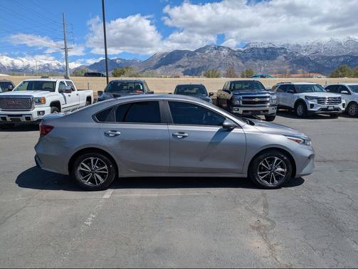 Steel Gray 2024 Kia Forte LXS
