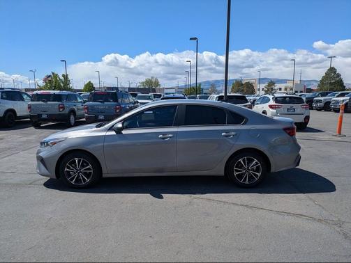 Steel Gray 2024 Kia Forte LXS