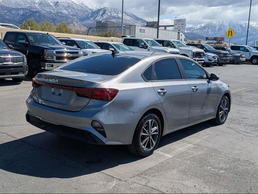 Steel Gray 2024 Kia Forte LXS