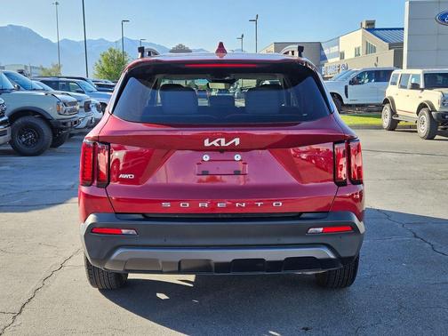 Passion Red Tintcoat 2022 Kia Sorento S