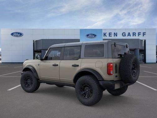 Desert Sand 2026 Ford Bronco Big Bend
