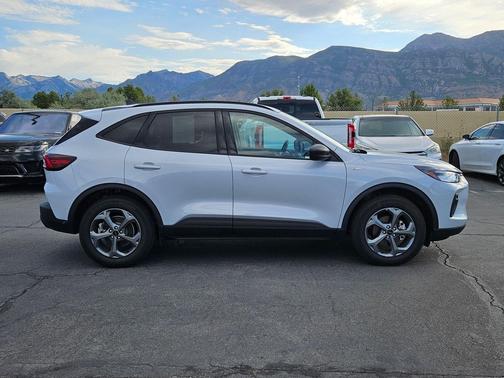 Silver Metallic 2026 Ford Escape ST-Line