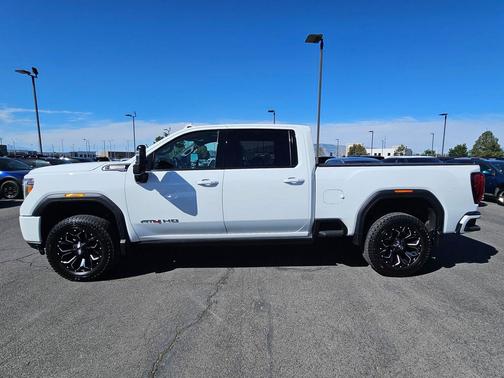 Summit White 2021 GMC Sierra 3500 AT4