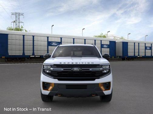 Space Silver Metallic 2026 Ford Expedition Tremor